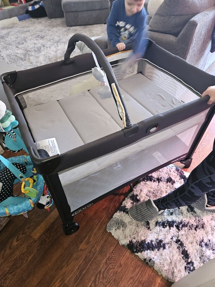 Graco Pack N Play
