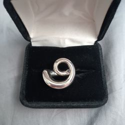 Vintage 925 Silver Swirl Statement Ring 