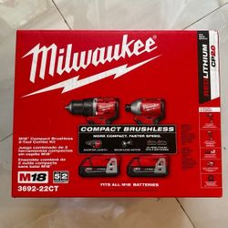 Milwaukee New Kit Drill And Impact M18 , Battery And Charger 