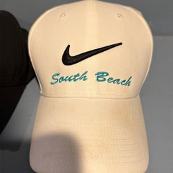 White And Black Nike Golf Adjustable Hats 