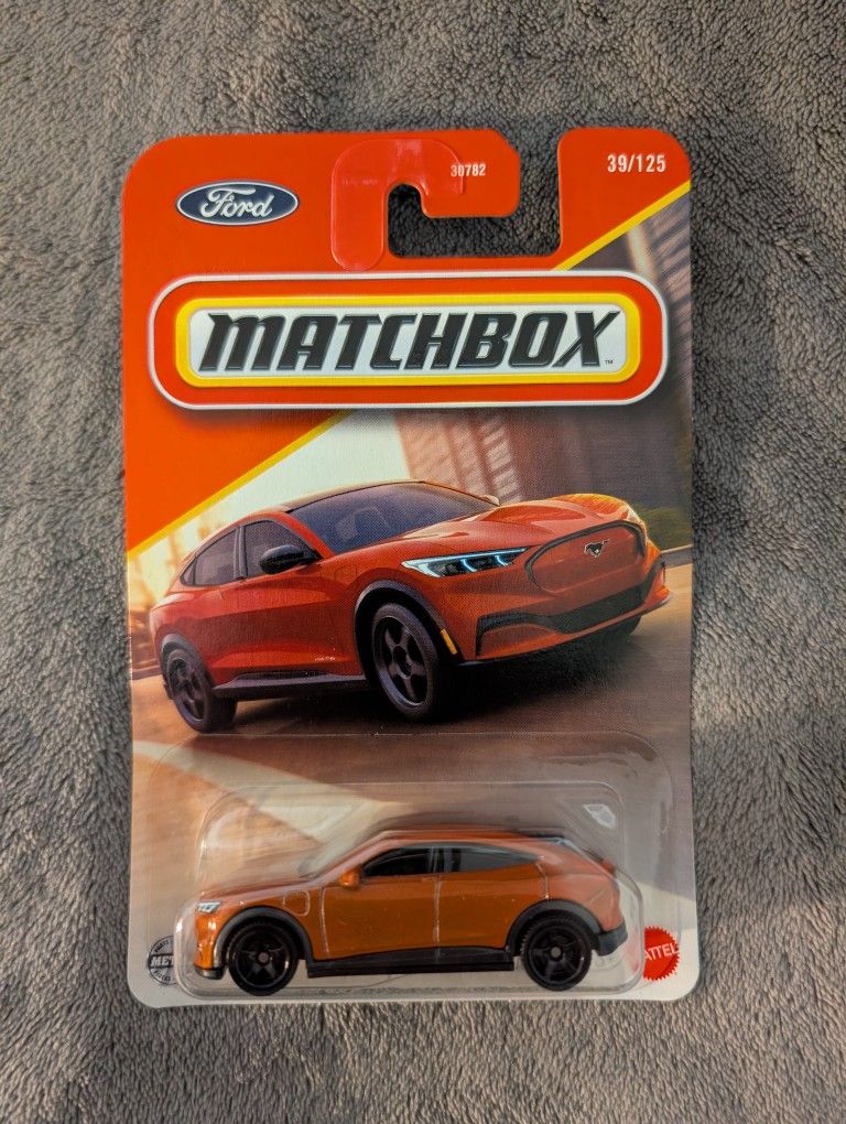 Matchbox Ford Mustang Mach-E