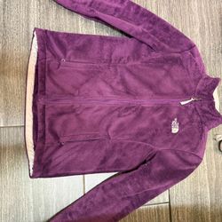 Women’s North face (M)