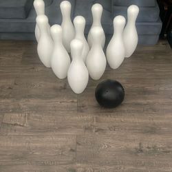 Bowling Pins And 1 Ball Toys For Kids