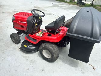 2017 troy bilt 43” riding mower with bags