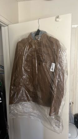 Brown Levi’s thick jacket with hoodie