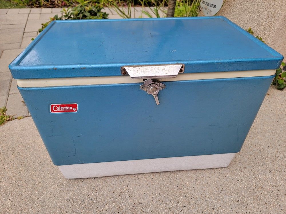 Vintage Coleman Cooler