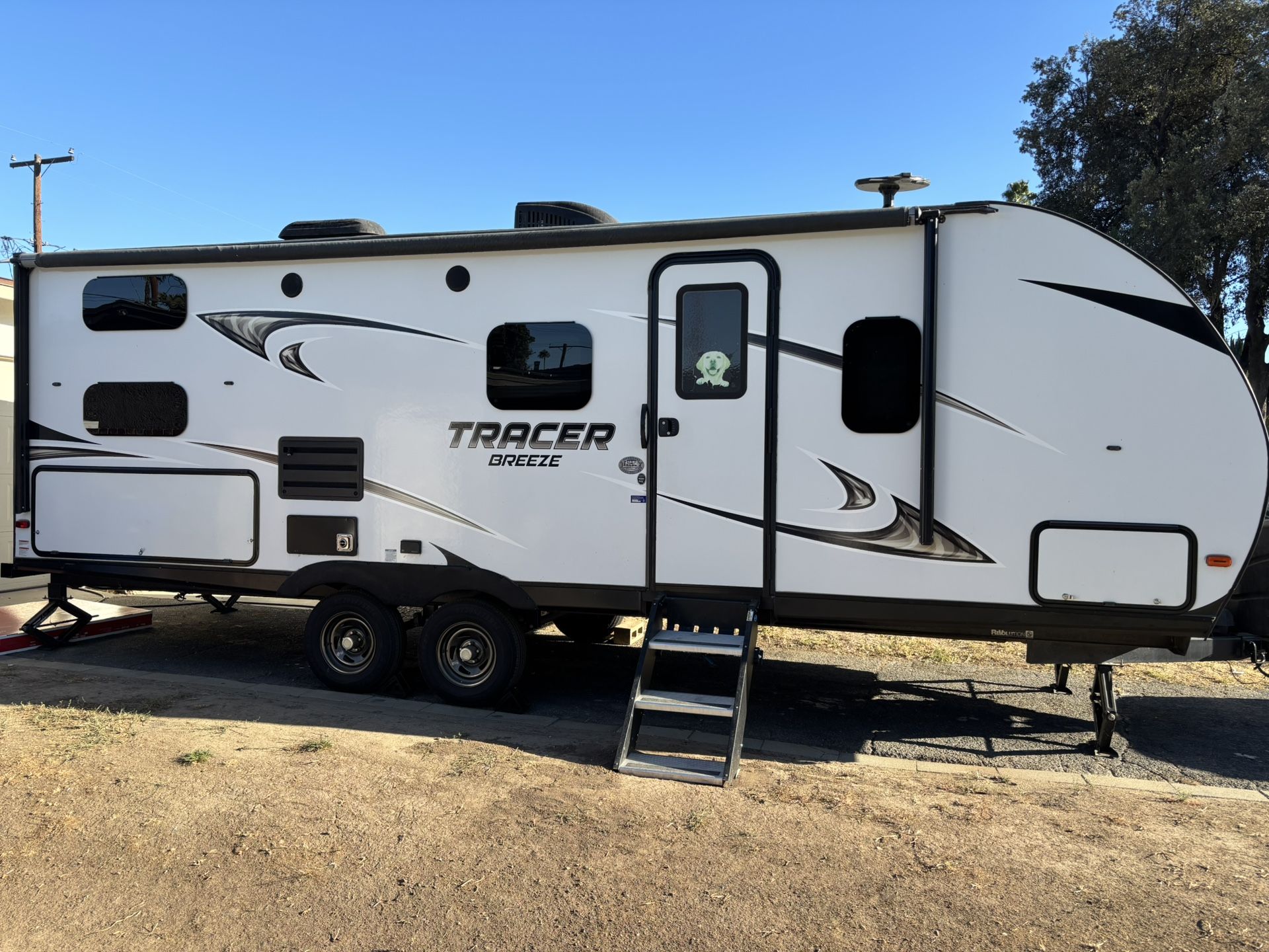 2018 Tracer breeze 24 db