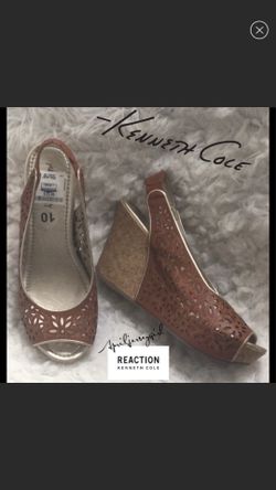 Kenneth Cole reaction wedge heel with cut outs