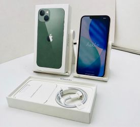 iPhone 13 Unlocked 128 GB
