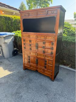 Gorgeous antique Korean Tansu Cabinet