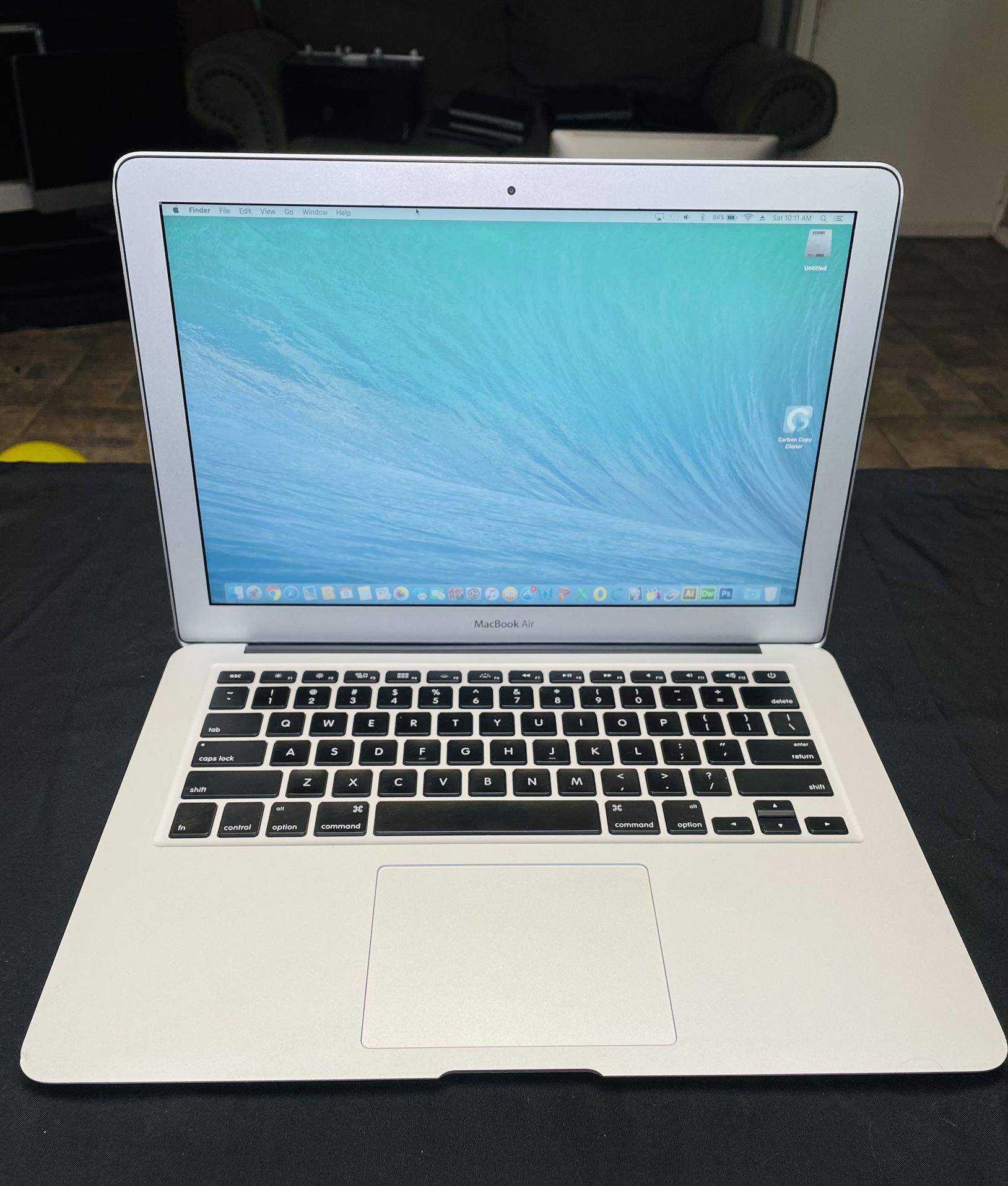 NEW Battery Apple 🍎 Macbook Air Laptop Computer With Tons of Software