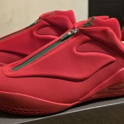 Shai 001 Winter Red Size 10.5