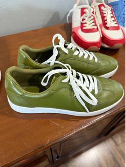 Michael kors woman’s shoes 8.5