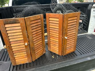 Vintage louvered wooden shutters / Read Below ⬇️- ITS AVAILABLE