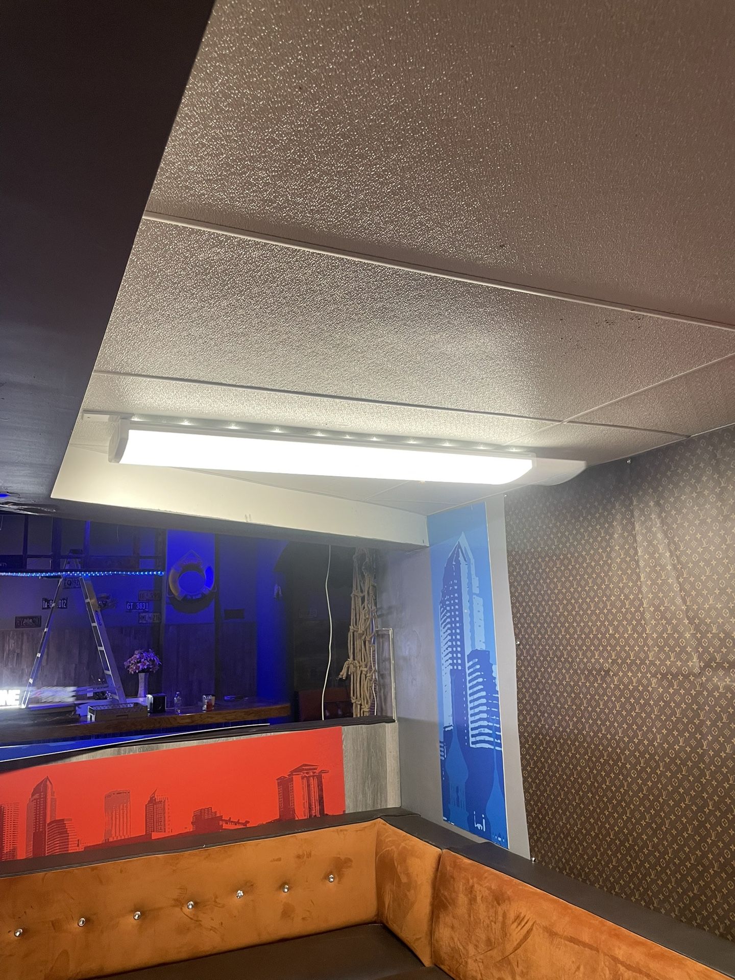 Commercial Electric 4 ft. 5200 Lumens LED Wraparound Light Garage Shop Light