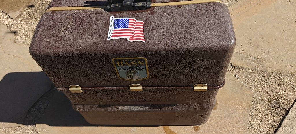 Umco 2080 Tackle Box Possum Belly Vintage 