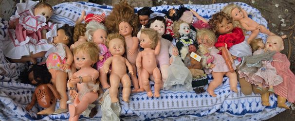 Lot of 23+ Vintage Dolls & Doll Parts Crafting Creepy Dolls