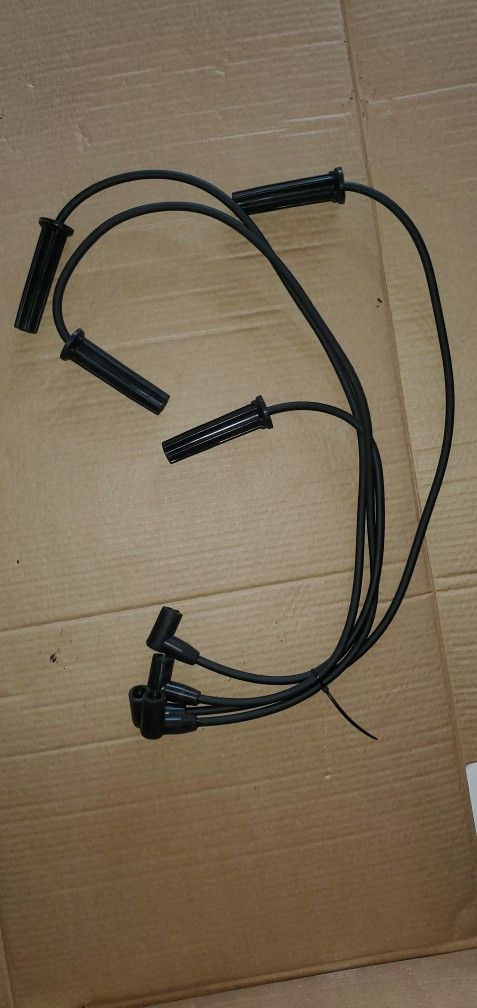 brand new spark plug wireset. fits chevy s10 2.2 and the following vehicles listed on the pic