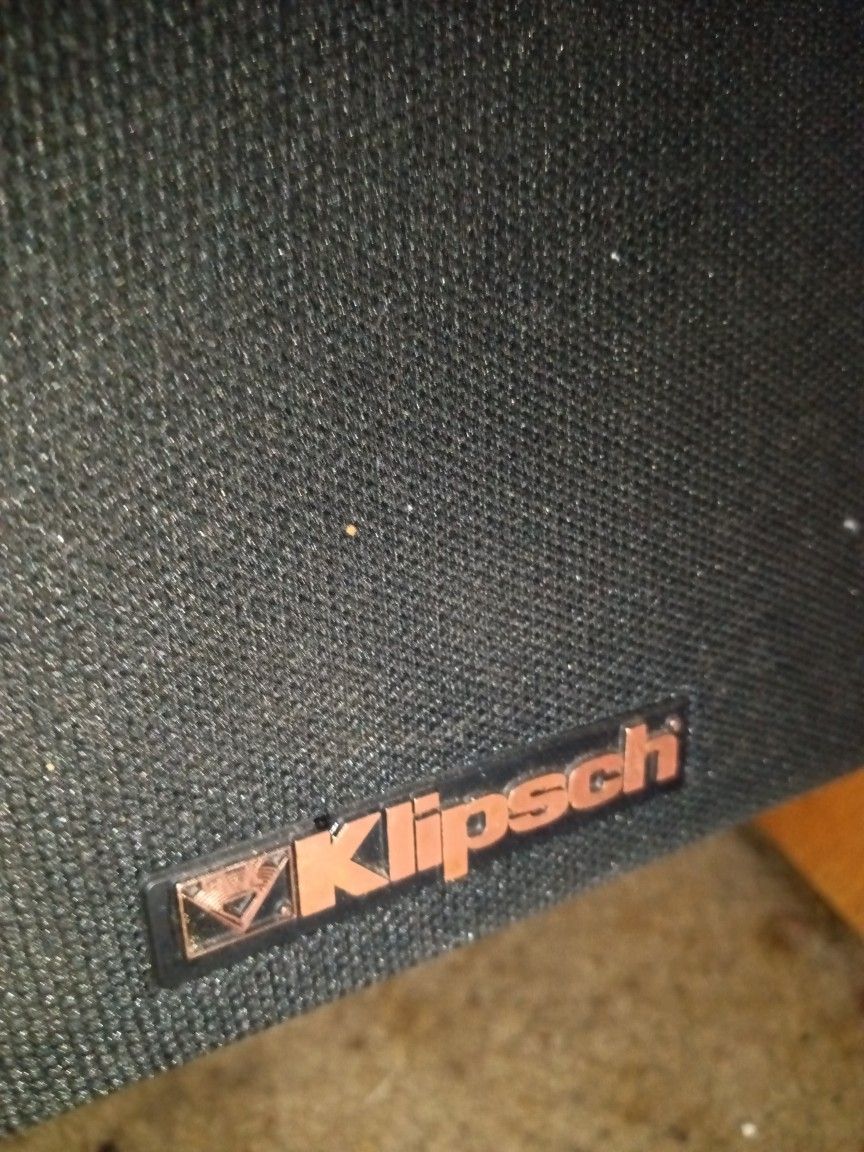 KG 3.5 Light Oak Klipsch Towers