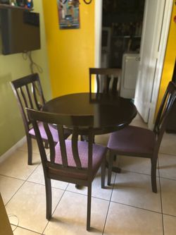 Kitchen table