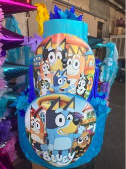 Bluey boy pastel piñata