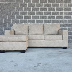 Sectional Couch (WE DELIVER)