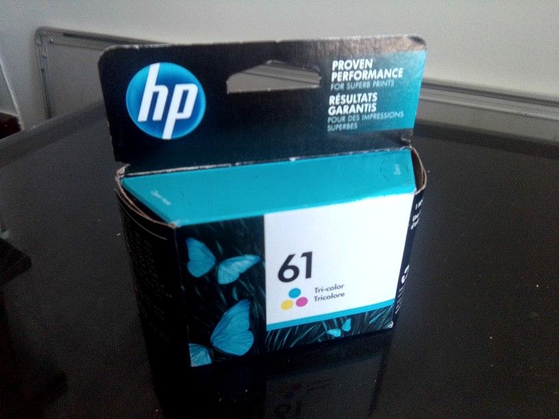 HP 61 Tri-color Ink Cartridge
