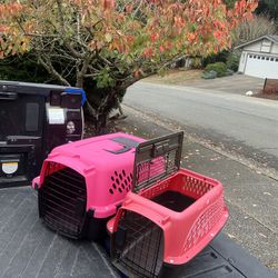 Small Dog Cat Rabbit Bunny Kennel Crate Carrier Like New 20” L by 10” W by 10” H $20 Each