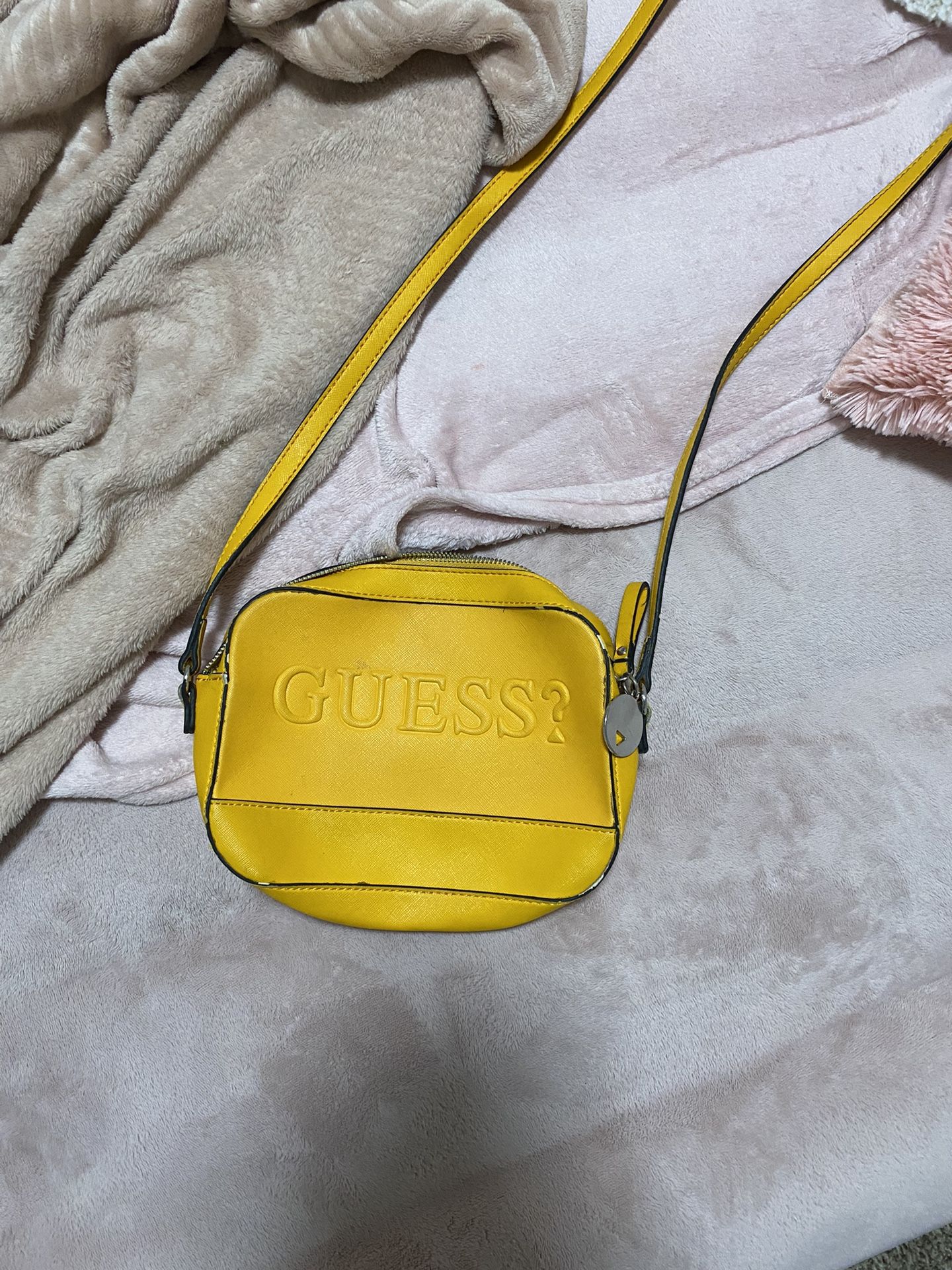Guess Pruse