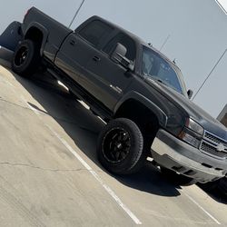 2005 Chevrolet Silverado 2500 HD Crew Cab
