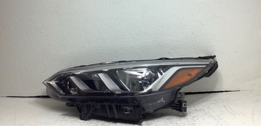 2020-2023 Nissan Sentra left headlight (2F)