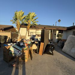 FREE HOME ITEMS - NEED GONE ASAP
