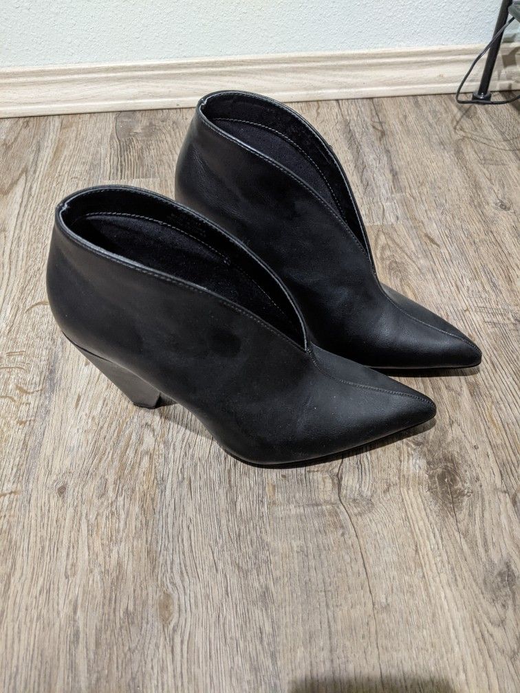 Black Formal Booties, Size ~6.5