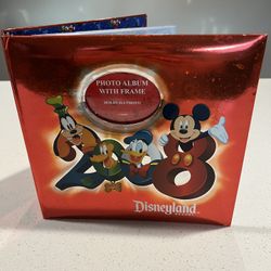 Disneyland Resort 2008 Photo Album w/Photo Frame