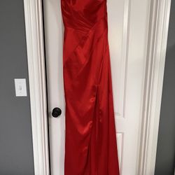 Beautiful BG Haute Dress Size 6