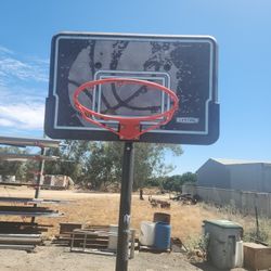  Basketball Hoop