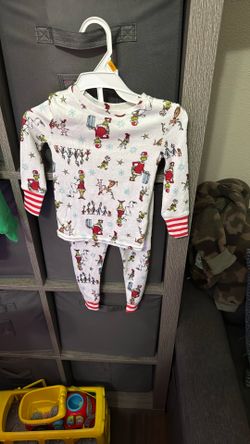 The Grinch Pjs And Slippers