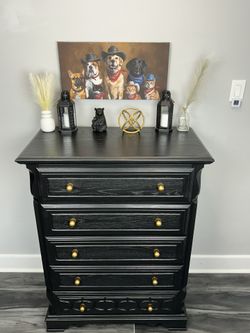 Stunning Solid Wood Red Oak Black Dresser Sumter Korn + brass knobs!