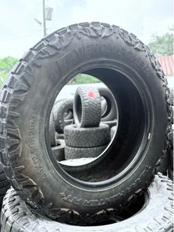 Venom Power Terra Hunter R/T+ 35X12.50R20LT Tires