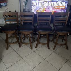 4  bar Stools