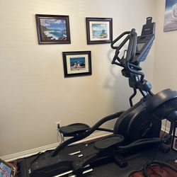 Elliptical sole E98