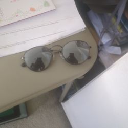 Sunglasses 