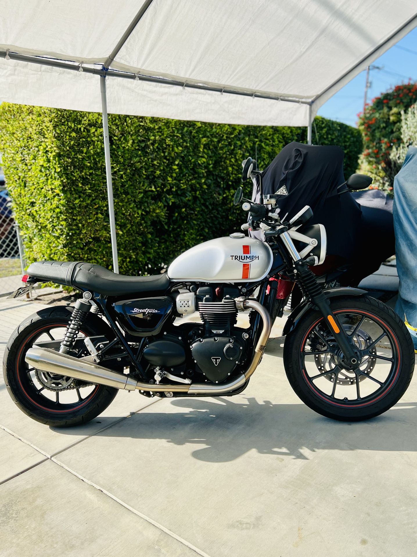 2016 Triumph Street Twin 900 HT