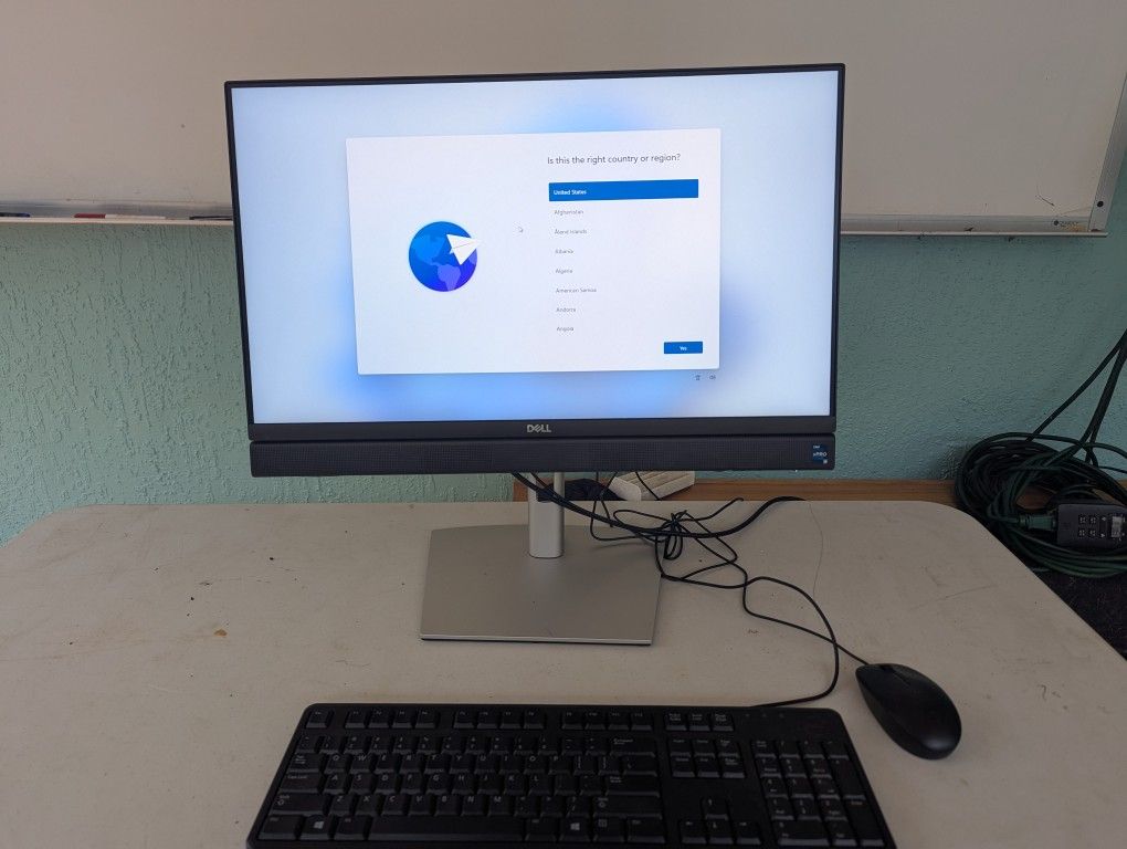 Dell Optiplex 7410 Series All In One PC - Refurbished