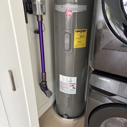 Rheem Performance 40 Gallon Electric Water Heater