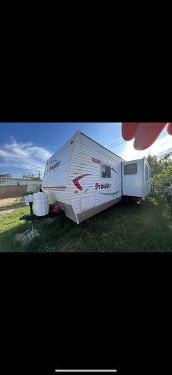 RV. RVS. CAMPING.