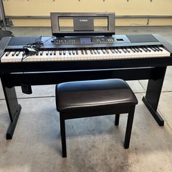 Yamaha DGX-650 Weighted Keyboard 