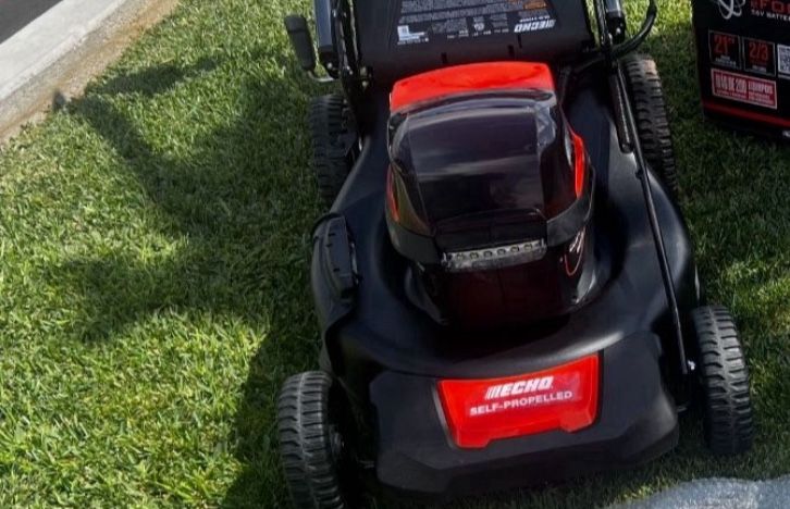 ECHO LAWN MOWER SELF-PROPELLED 21 in. 56-Volt Cordless (TOOL ONLY)