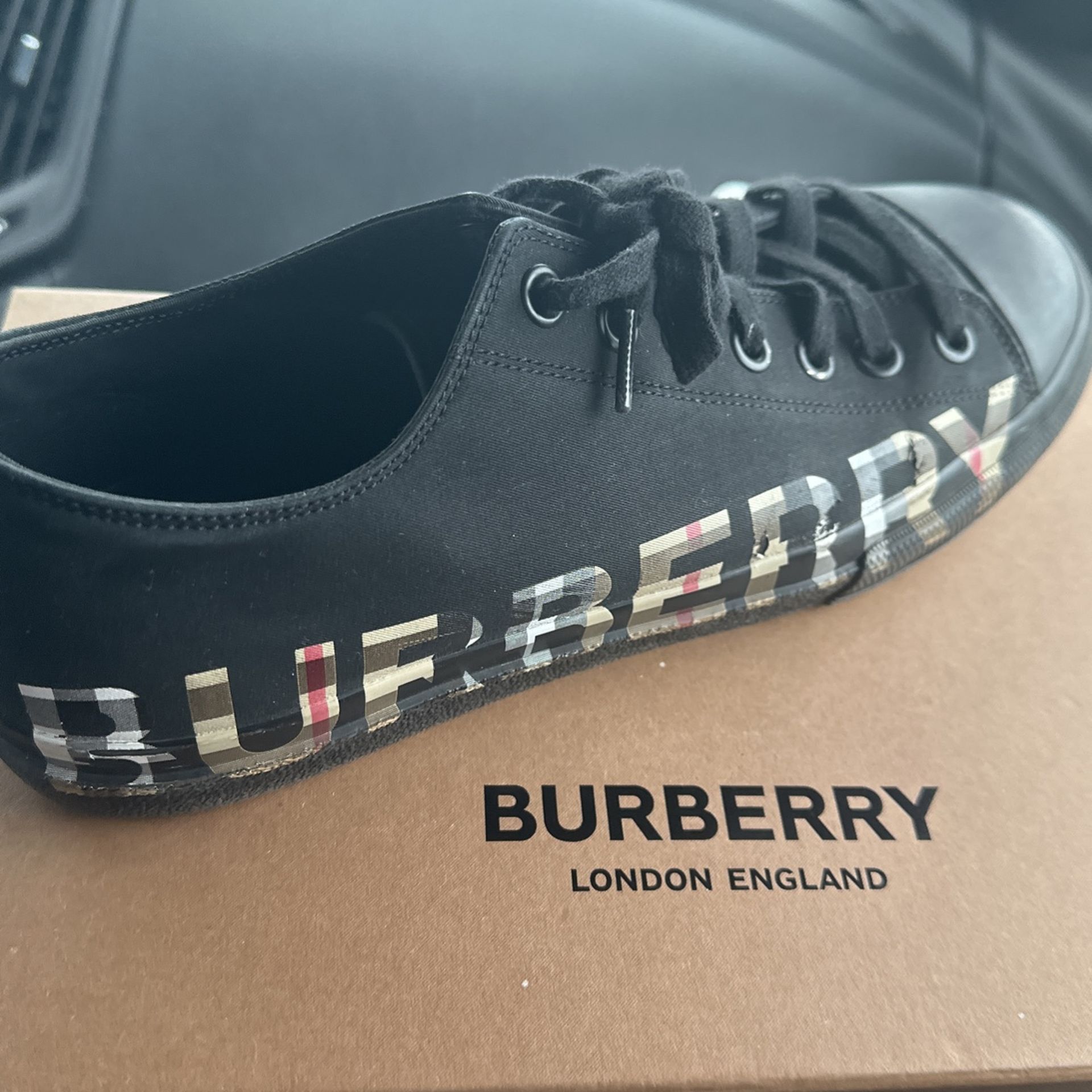 Burberry Low Tops