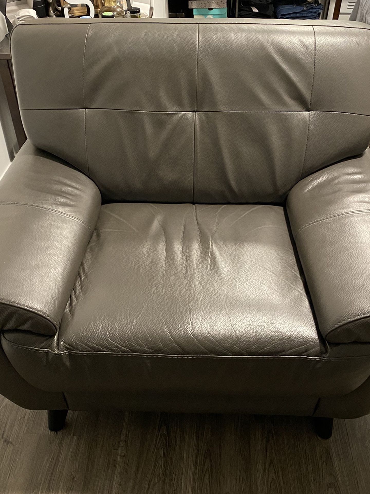 Oversize real leather chair